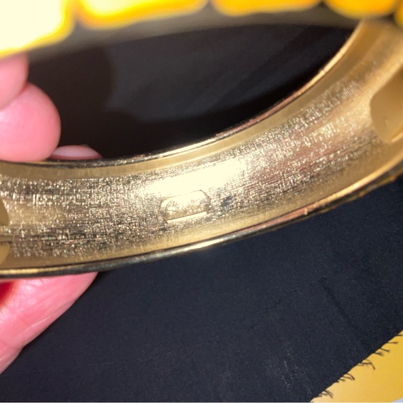 Bracelet, Sequin Brand spring clamp bracelet - Picture 6 of 6